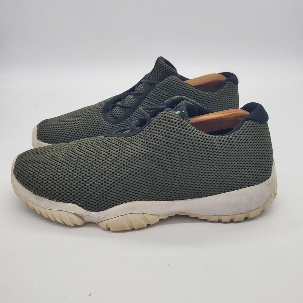 Nike Shoe Men 10M Air Jordan Future Basketball Green 718948-305 Low Top Mesh